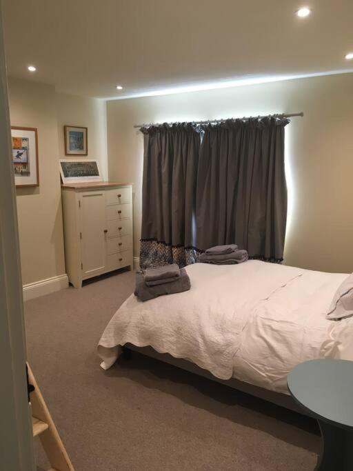St Anthony'S, Bright Perkily Decorated 3 Bedroom House Ampleforth エクステリア 写真
